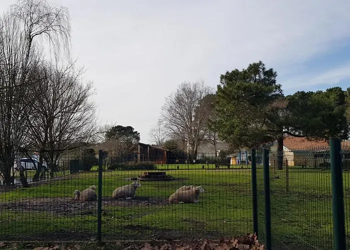 Bed & Breakfast D'hotes Entre-deux Lacs 3*